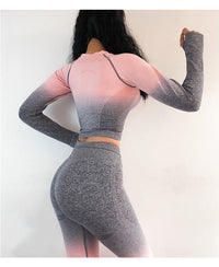 Gradient navel sportswear