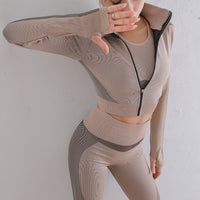 Seamless Long-Sleeve Yoga Jacket