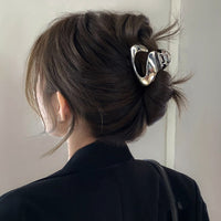 Oversized Pearl Wave Grip Headwear