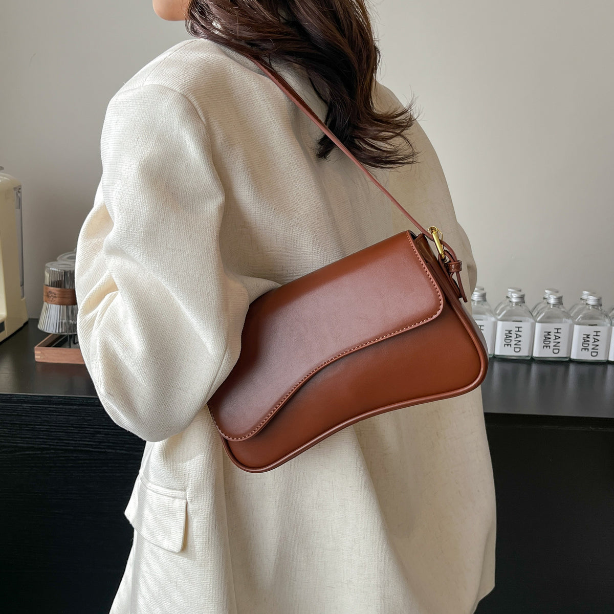 Flap-top Magnetic-clip Shoulder Bag