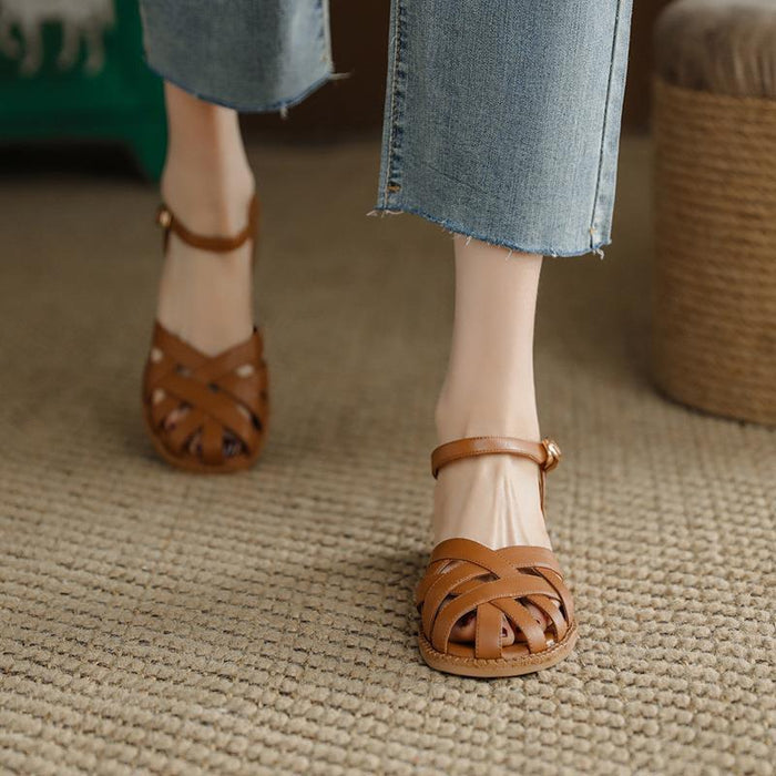Flat Simplicity Word Strap Closed Toe Sandals
