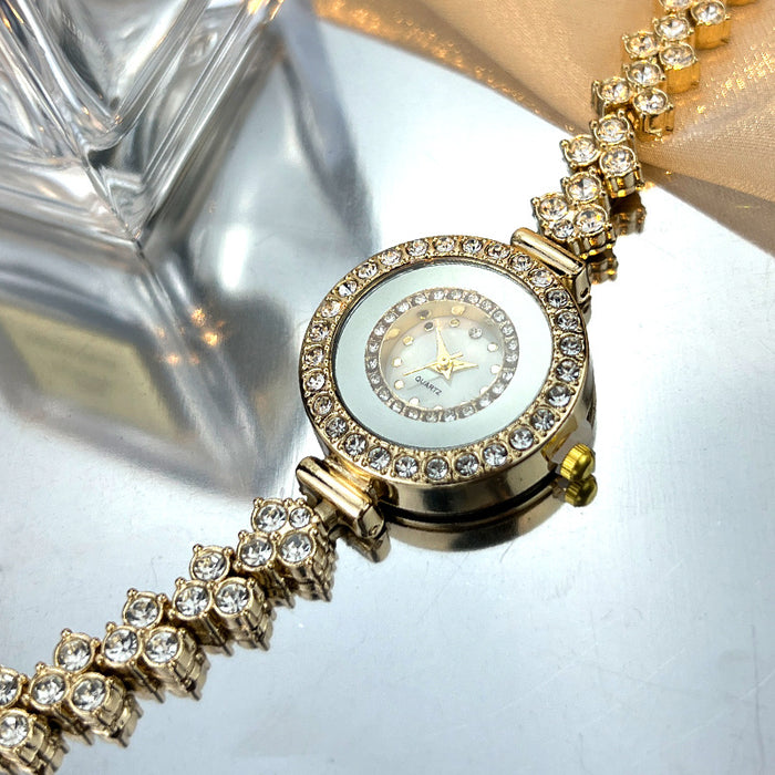 Diamond-encrusted Glass Rhinestone Quartz Watch
