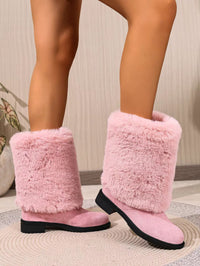 Chunky Heeled Snow Boots