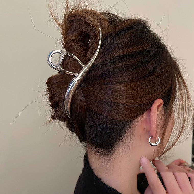 Oversized Pearl Wave Grip Headwear