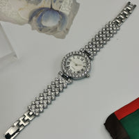 Diamond-studded Starry Sky Quartz Watch