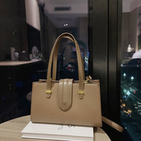 Large Capacity Fashion Messenger Bag