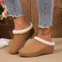 Fashionable Wedge Sandals