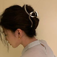 Oversized Pearl Wave Grip Headwear