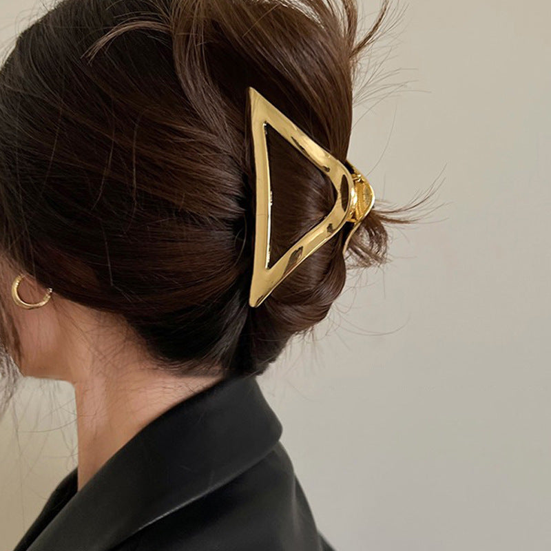 Oversized Pearl Wave Grip Headwear